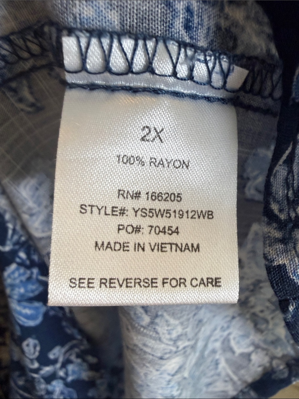 Lucky Brand Blue and White Floral Button-Front Dress. 2X - Picture 6 of 6